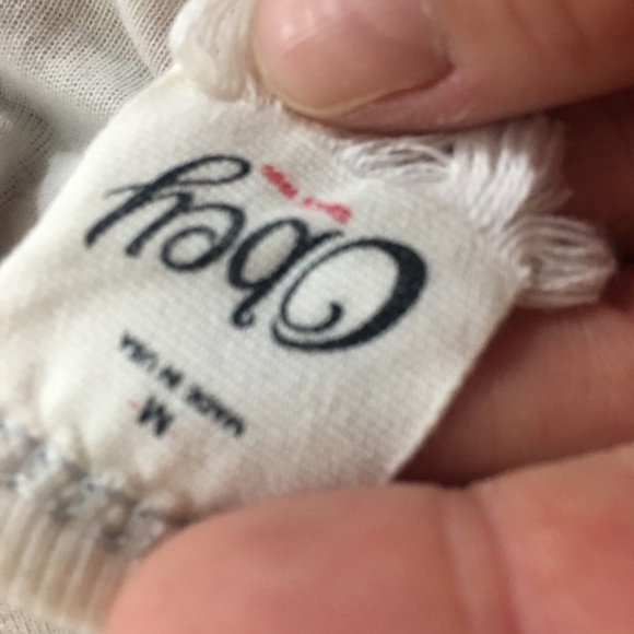 3/$15 Obey Worldwide Ram Head Taurus Graphic Tee - Picture 4 of 5